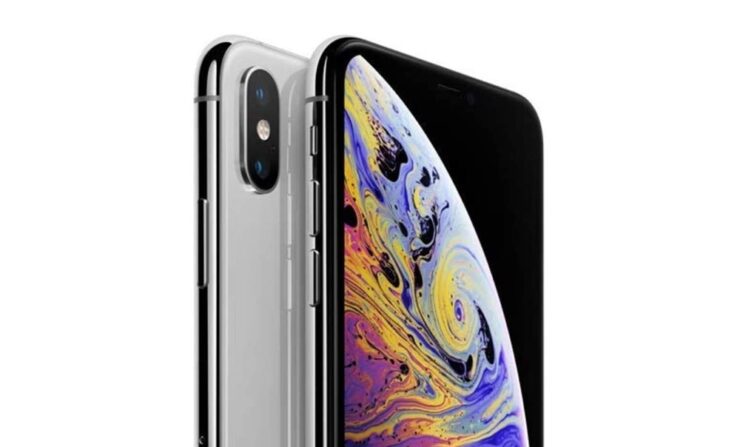 iPhone XS with 256GB storage selling for $514, renewed